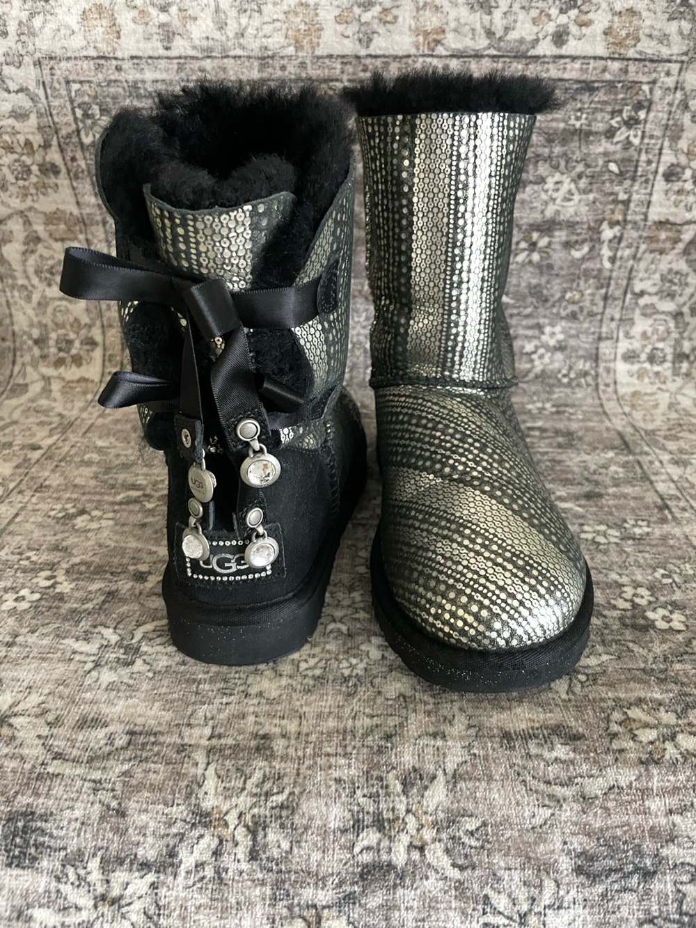 UGG Bailey Bow Constellation Bling Boots Crystals Glitter Bedazzled RARE